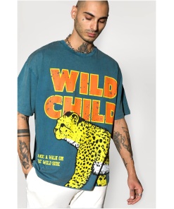 Wild Essence: Faded Effect Oversized Tshirt