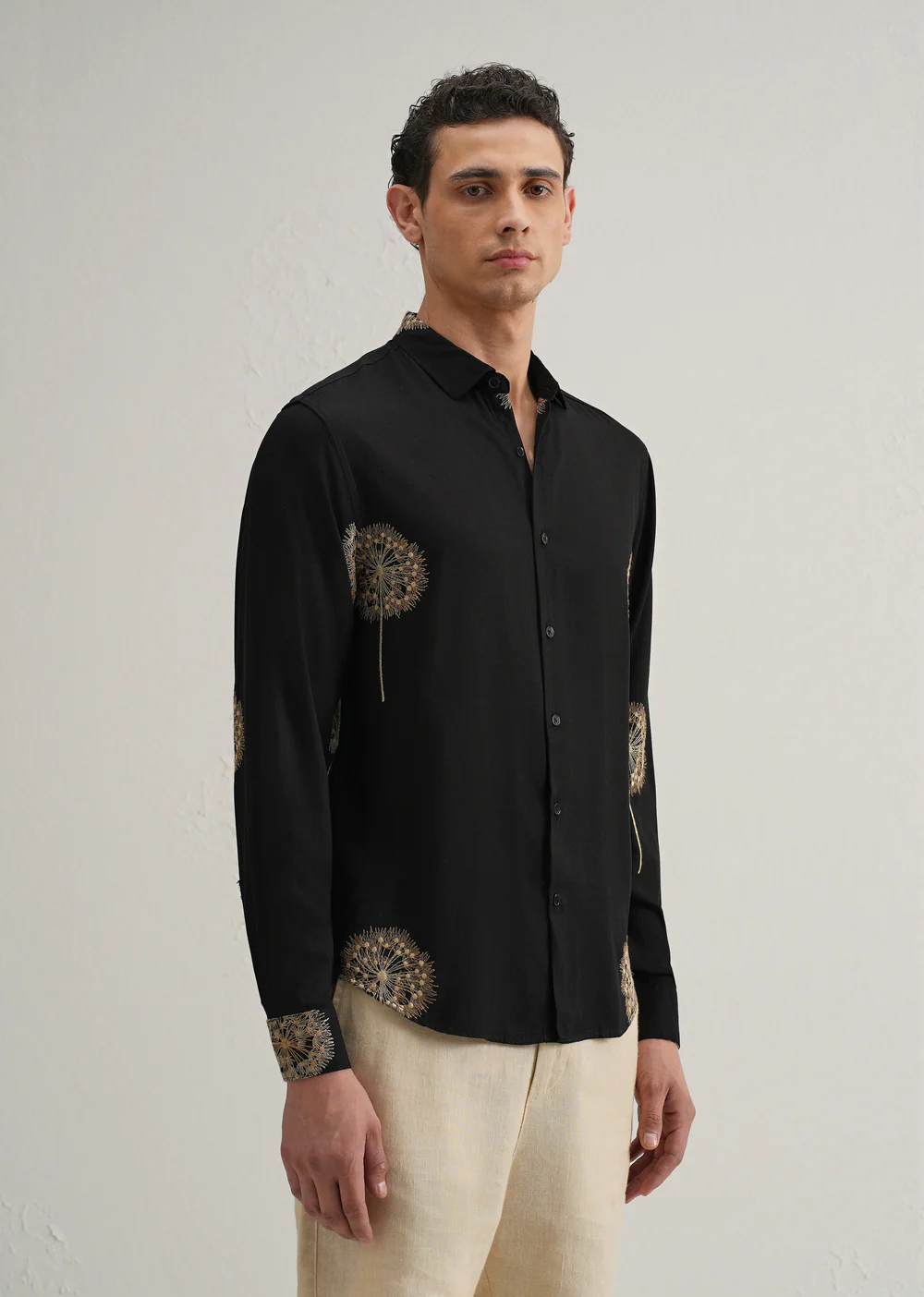 BlackDandelionEmbroideryShirt_3
