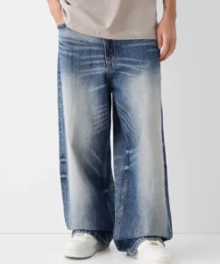 Comfortable Super Baggy Fit Denim