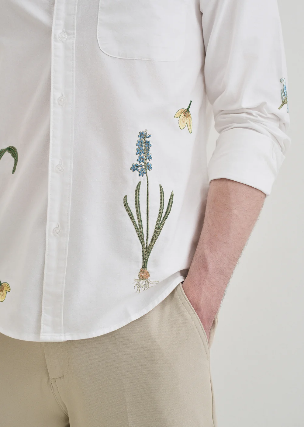 SnowWhiteFloralEmbroideryShirt_5