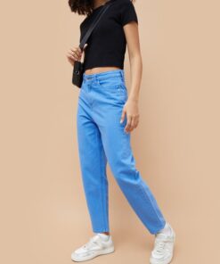 Mid Rise Coloured Straight Fit Denim Jeans with Modern Tailored Look