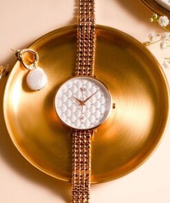 Fashionable Girls Quartz Analog Watch White Dial Sleek Metal Band