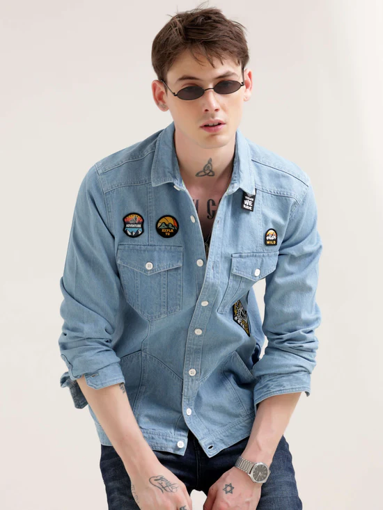 ice-denim-blue-shirt-mendenimmodel-pose-1453201